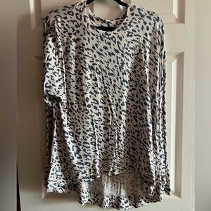 Cheetah Print Long Sleeve Shirt Sz L
